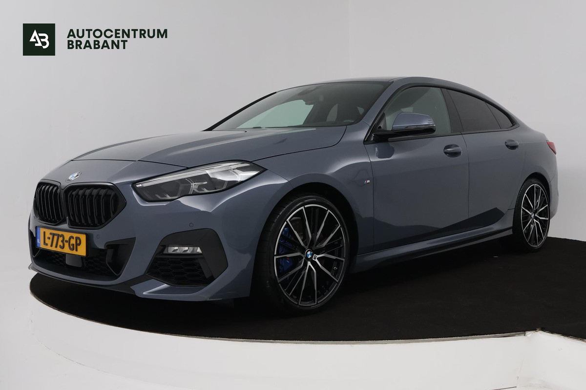 BMW 2 Serie Gran Coupé 218i High Executive Edition (SFEERVERLICHTING, CRUISE CONTROL, STOELVERWARMING, NAVIGATIE, AUTOMAAT)