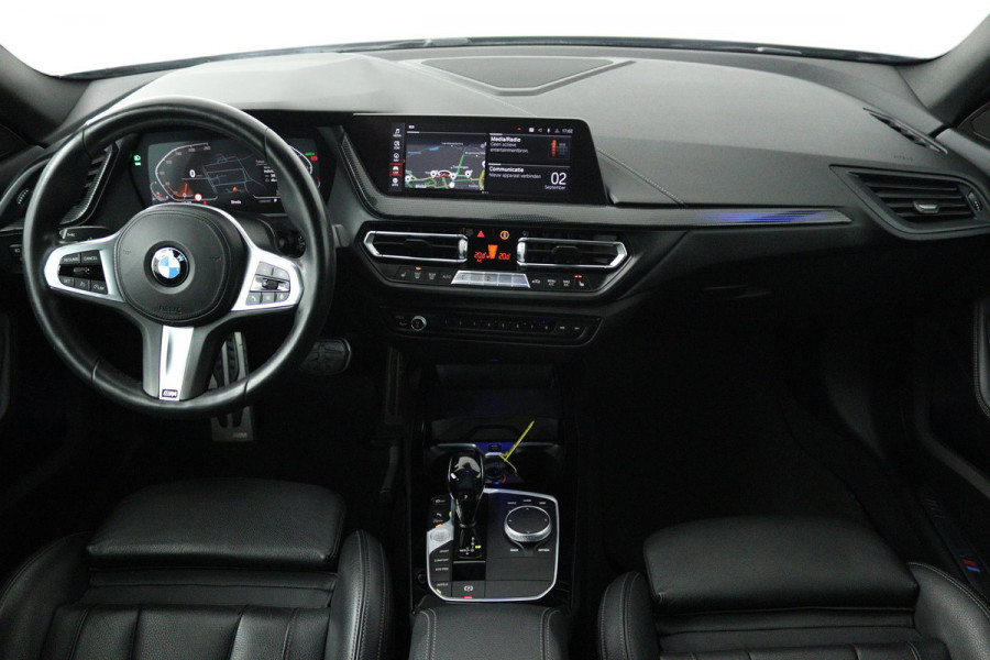 BMW 2 Serie Gran Coupé 218i High Executive Edition (SFEERVERLICHTING, CRUISE CONTROL, STOELVERWARMING, NAVIGATIE, AUTOMAAT)