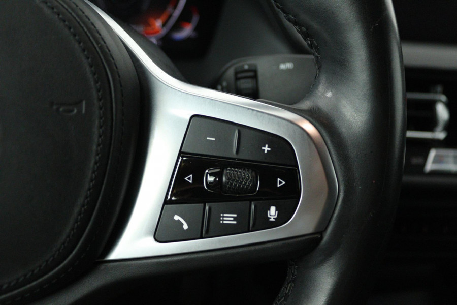 BMW 2 Serie Gran Coupé 218i High Executive Edition (SFEERVERLICHTING, CRUISE CONTROL, STOELVERWARMING, NAVIGATIE, AUTOMAAT)