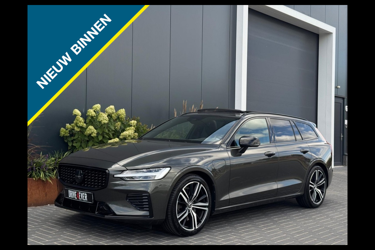 Volvo V60 2.0 T8 TE AWD R-Des. 392pk PANO CR CONTROL NAVI ECC Volvo V60 2.0 T8 TE AWD R-Des. 392pk PANO CR CONTROL NAVI ECC