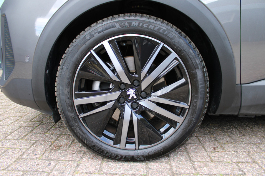 Peugeot 3008 1.6 HYbrid 225 GT | Black Pack | Navigatie 3D | Adaptieve cruise