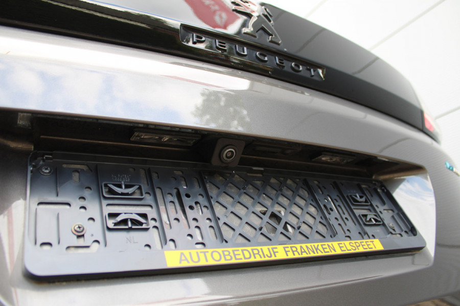 Peugeot 3008 1.6 HYbrid 225 GT | Black Pack | Navigatie 3D | Adaptieve cruise