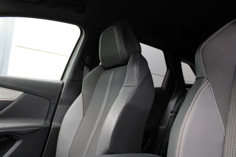 Peugeot 3008 1.6 HYbrid 225 GT | Black Pack | Navigatie 3D | Adaptieve cruise