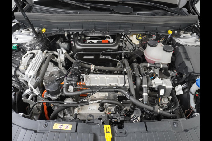Mercedes-Benz EQB 350 4MATIC Luxury Line 67 kWh Achteruitrijcamera | Sfeerverlichting | Stoelverwarming | Full LED | Rijklaar geleverd met onderhoud en 12 mnd BOVAG garantie