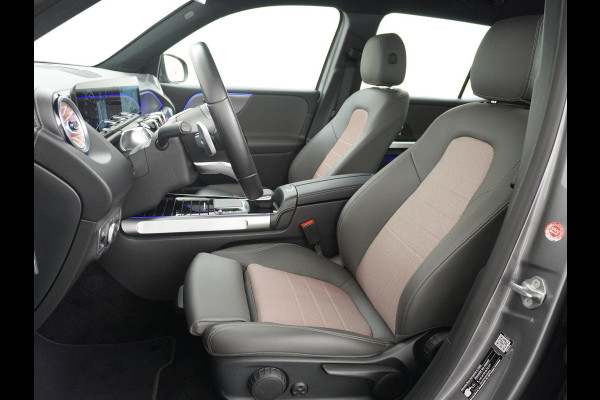 Mercedes-Benz EQB 350 4MATIC Luxury Line 67 kWh Achteruitrijcamera | Sfeerverlichting | Stoelverwarming | Full LED | Rijklaar geleverd met onderhoud en 12 mnd BOVAG garantie