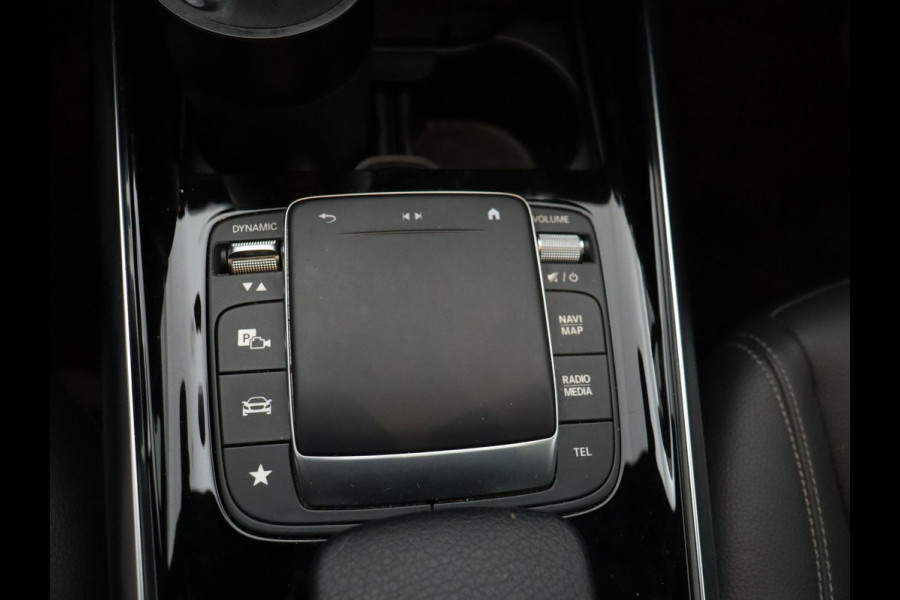 Mercedes-Benz GLA 200 Business Line CAMERA | NAVI | STOF-LEDER