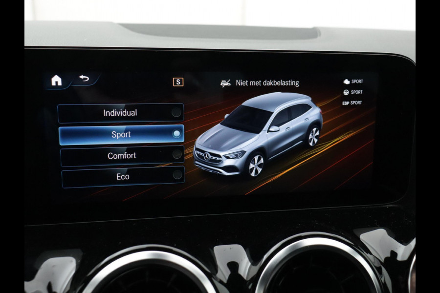 Mercedes-Benz GLA 200 Business Line CAMERA | NAVI | STOF-LEDER