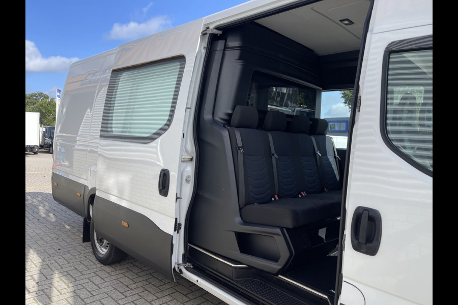Iveco Daily 35S16V 2.3 410 L4H2 DC 7 persoons / ideaal voor motorsport camper / lease vanaf € 536 / mag 3500 kg trekken / climate control / euro 6 diesel / 270 graden achterdeuren !