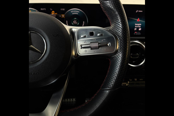 Mercedes-Benz CLA-Klasse 200 Advantage AMG-pakket Camera Mercedes-Benz CLA-Klasse 200 Advantage AMG-pakket Camera