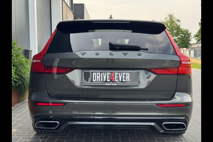 Volvo V60 2.0 T8 TE AWD R-Des. 392pk PANO CR CONTROL NAVI ECC