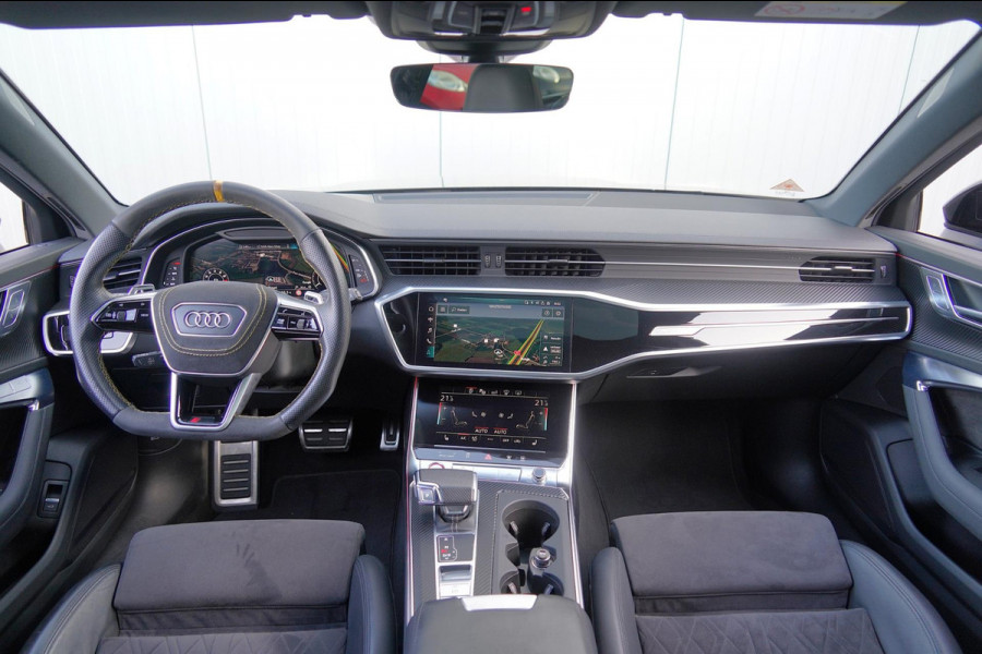 Audi RS6 Avant TFSI quattro / ABT uitlaat / RS dynamic pack / Vierwielsturing / 23 Inch LMV / Incl. BTW / Luchtvering / Pano / B&O