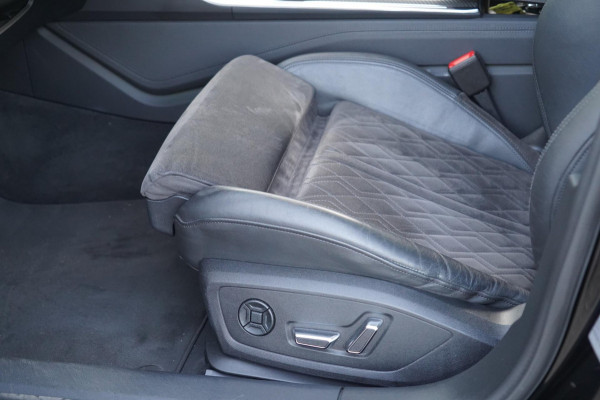 Audi RS6 Avant TFSI quattro / ABT uitlaat / RS dynamic pack / Vierwielsturing / 23 Inch LMV / Incl. BTW / Luchtvering / Pano / B&O