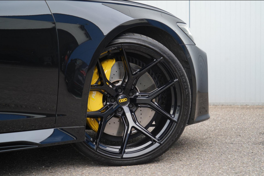 Audi RS6 Avant TFSI quattro / ABT uitlaat / RS dynamic pack / Vierwielsturing / 23 Inch LMV / Incl. BTW / Luchtvering / Pano / B&O