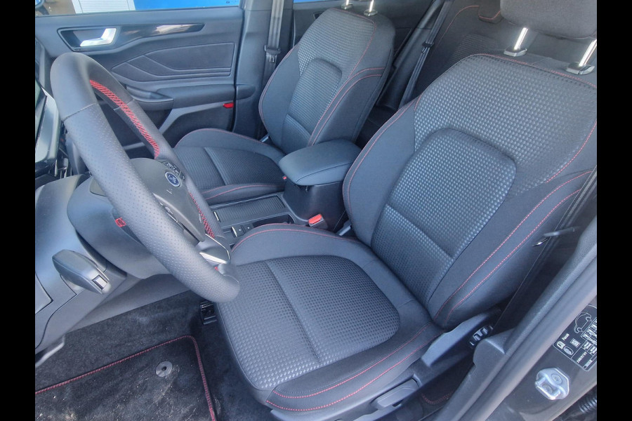 Ford Focus 1.0 EcoBoost Hybrid ST Line X | Winterpack | Automaat | 12.3 inch Digital Cockpit | Achteruitrijcamera | Draadloos opladen | Keyless Entry |
