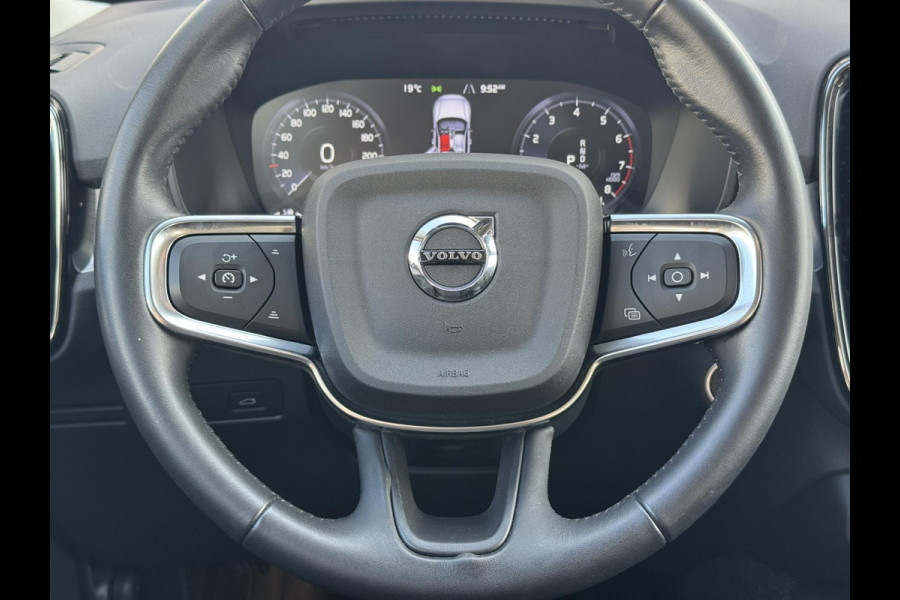 Volvo XC40 1.5 T3 Business Pro 1e Eig. Clima Navigatie Adaptive cruise Carplay Elektrisch klep