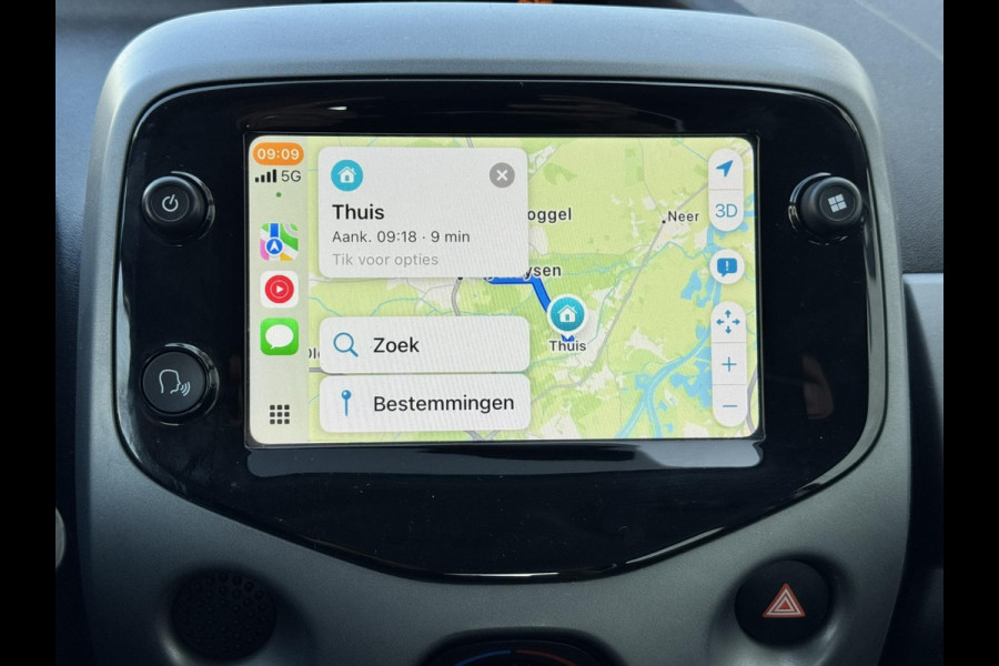 Toyota Aygo 1.0 VVT-i x-play Airco Achteruitrijcamera Apple Carplay / Android Auto Elektrisch bedienbare ramen