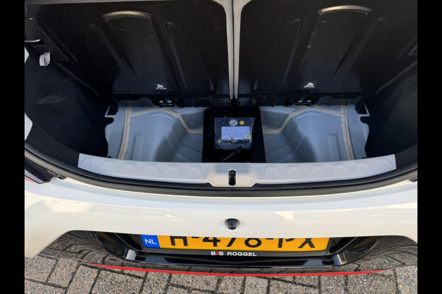 Toyota Aygo 1.0 VVT-i x-play Airco Achteruitrijcamera Apple Carplay / Android Auto Elektrisch bedienbare ramen