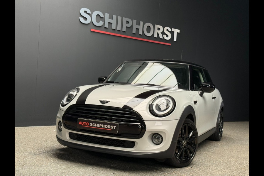 MINI Cooper 1.5 136 pk Led/pdc/17 inch/stoelverwarming/apple carplay/all wheater banden