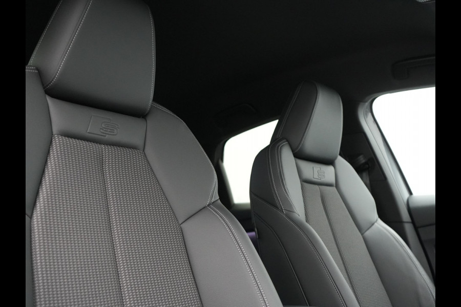Audi Q4 e-tron Sportback 35 2 x S Line 170pk Dealer O.H INCL BTW | Lederen Sportstoelen | 20"L.M | Apple Carplay | Black Optic | Sfeerverlichting | Virtual |