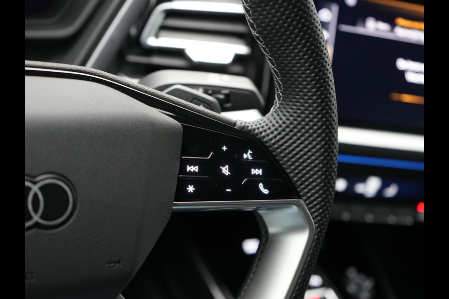 Audi Q4 e-tron Sportback 35 2 x S Line 170pk Dealer O.H INCL BTW | Lederen Sportstoelen | 20"L.M | Apple Carplay | Black Optic | Sfeerverlichting | Virtual |