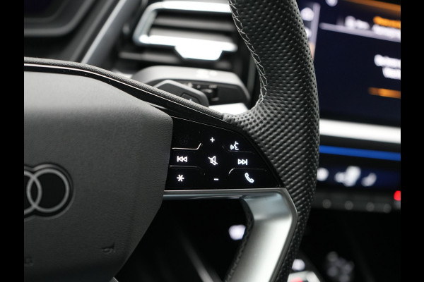 Audi Q4 e-tron Sportback 35 2 x S Line 170pk Dealer O.H INCL BTW | Lederen Sportstoelen | 20"L.M | Apple Carplay | Black Optic | Sfeerverlichting | Virtual |