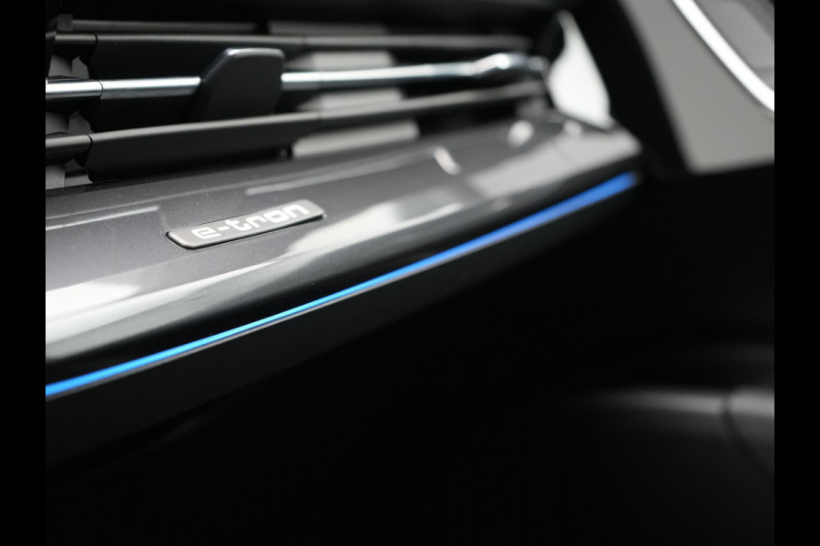 Audi Q4 e-tron Sportback 35 2 x S Line 170pk Dealer O.H INCL BTW | Lederen Sportstoelen | 20"L.M | Apple Carplay | Black Optic | Sfeerverlichting | Virtual |