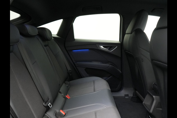 Audi Q4 e-tron Sportback 35 2 x S Line 170pk Dealer O.H INCL BTW | Lederen Sportstoelen | 20"L.M | Apple Carplay | Black Optic | Sfeerverlichting | Virtual |