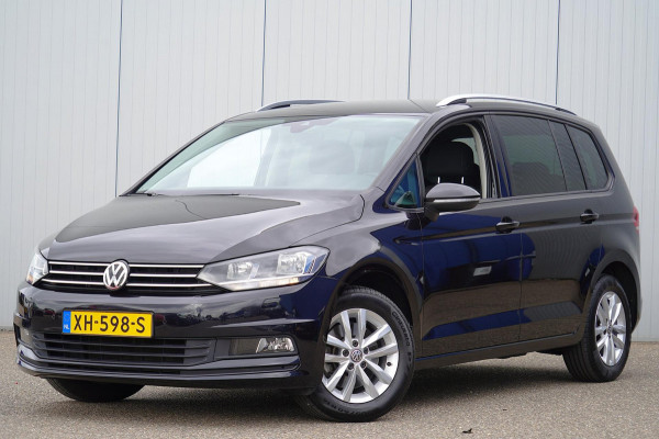 Volkswagen Touran 1.4 TSI Comfortline Business 7p / Navigatie / Camera / Trekhaak / 111dkm NAP / 2e Eigenaar