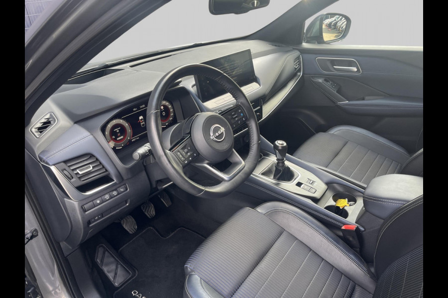 Nissan QASHQAI 1.3 MHEV Tekna | Pano | Elektrische Stoelen | 360 Camera | Half Leder |