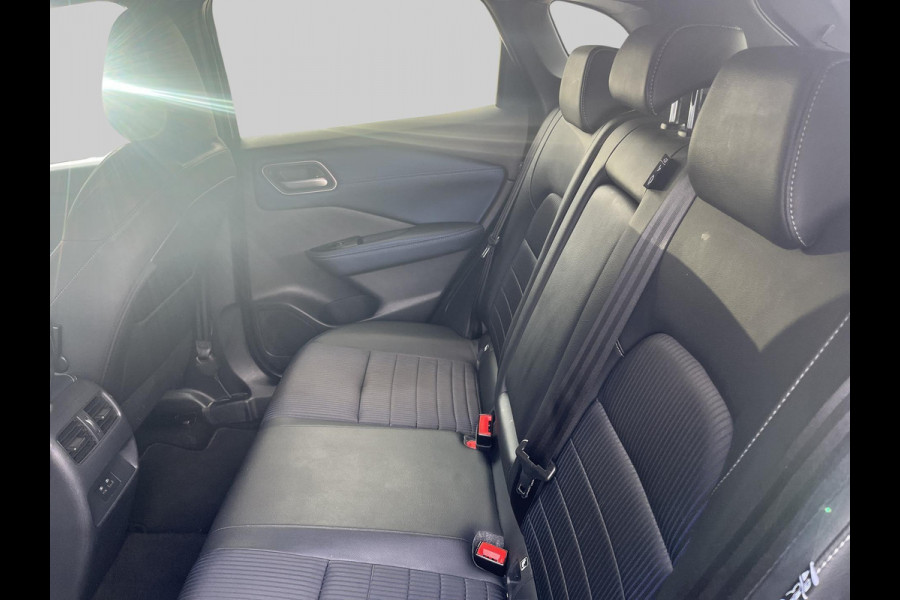 Nissan QASHQAI 1.3 MHEV Tekna | Pano | Elektrische Stoelen | 360 Camera | Half Leder |
