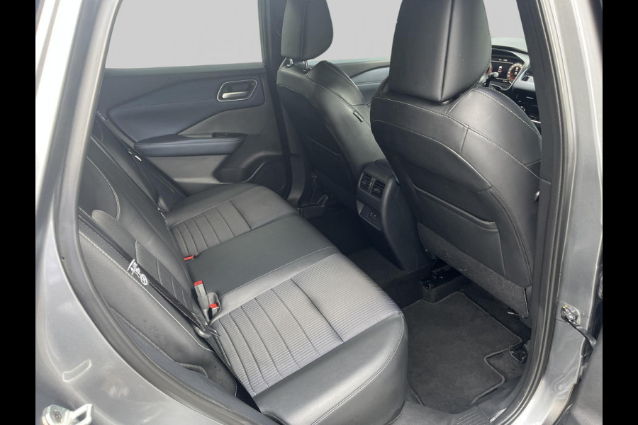 Nissan QASHQAI 1.3 MHEV Tekna | Pano | Elektrische Stoelen | 360 Camera | Half Leder |
