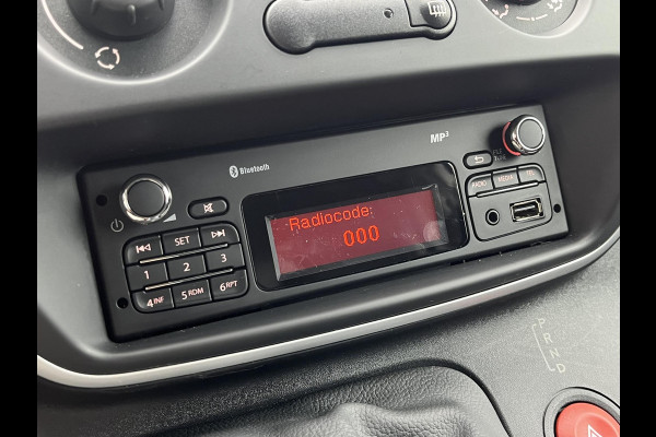 Renault Kangoo Z.E.*KOOPACCU*33kWh*BLUETOOTH*SCHUIFDEUR* Renault Kangoo Z.E.*KOOPACCU*33kWh*BLUETOOTH*SCHUIFDEUR*