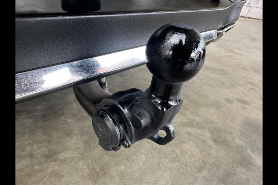 Mercedes-Benz E-Klasse Amg 300 CAMERA|NAVI|TREKHAAK|STOELVERWARMING