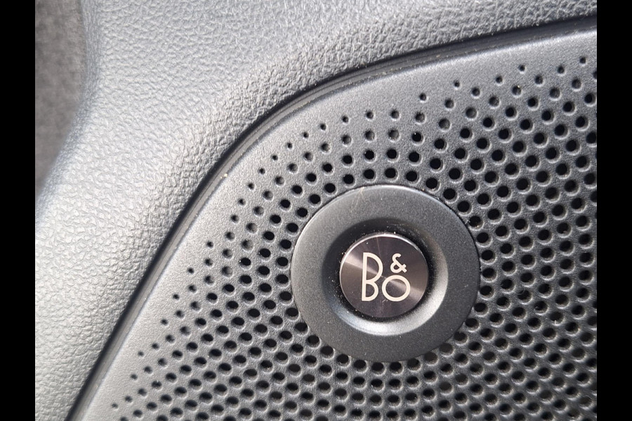 Ford FOCUS Wagon 1.5 i ST Line 150 PK B&O Audio | LED | sportstoelen | ST Velgen 18 Inch | occasion