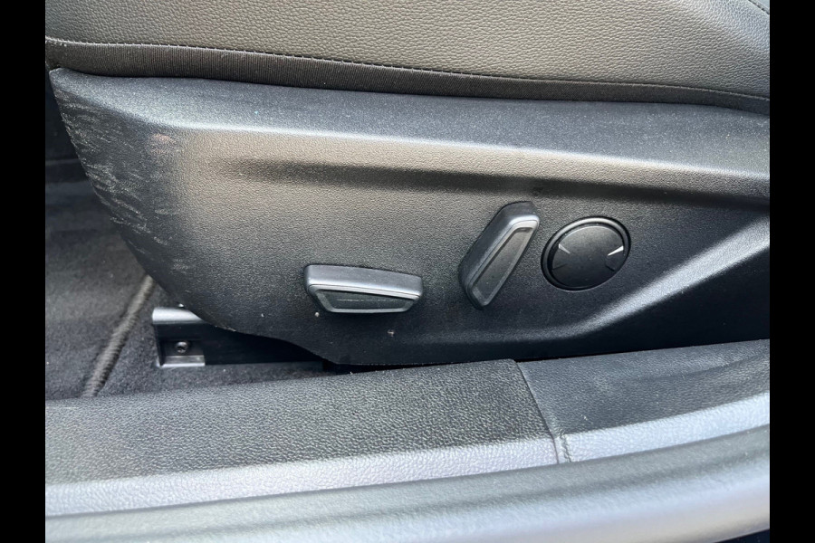 Ford FOCUS Wagon 1.5 i ST Line 150 PK B&O Audio | LED | sportstoelen | ST Velgen 18 Inch | occasion