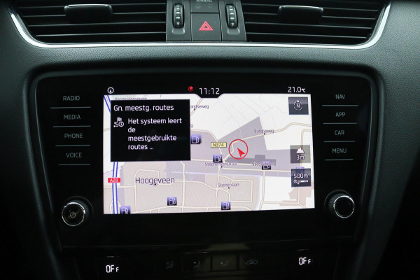Škoda Octavia Combi 1.5 TSI SPORT*AUTOMAAT*CRUISE*CARPLAY*ECC*HAAK*NAV