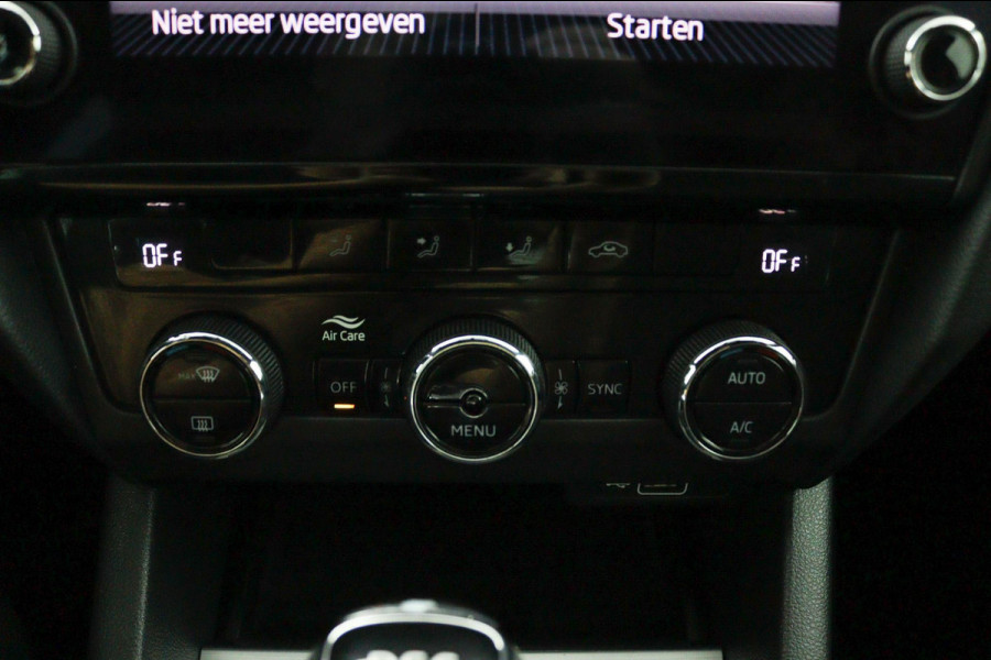 Škoda Octavia Combi 1.5 TSI SPORT*AUTOMAAT*CRUISE*CARPLAY*ECC*HAAK*NAV