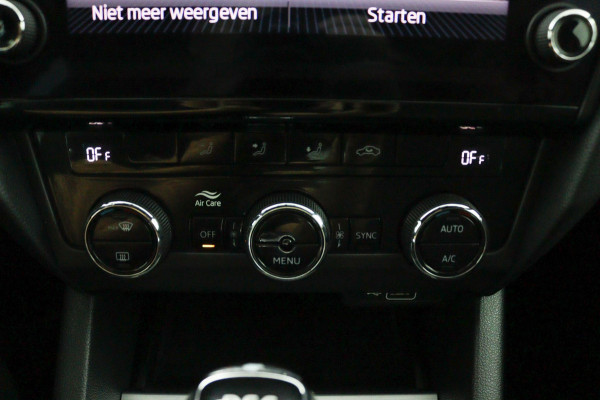 Škoda Octavia Combi 1.5 TSI SPORT*AUTOMAAT*CRUISE*CARPLAY*ECC*HAAK*NAV