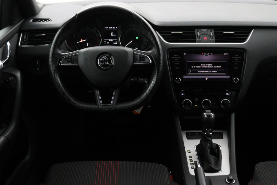 Škoda Octavia Combi 1.5 TSI SPORT*AUTOMAAT*CRUISE*CARPLAY*ECC*HAAK*NAV