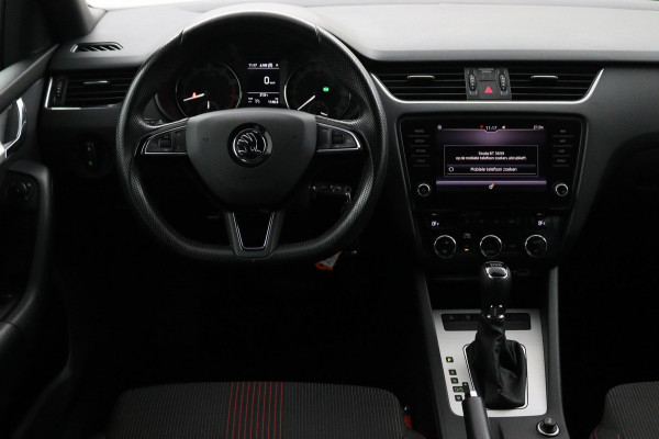 Škoda Octavia Combi 1.5 TSI SPORT*AUTOMAAT*CRUISE*CARPLAY*ECC*HAAK*NAV