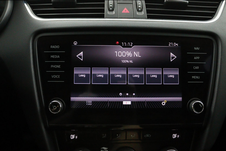 Škoda Octavia Combi 1.5 TSI SPORT*AUTOMAAT*CRUISE*CARPLAY*ECC*HAAK*NAV