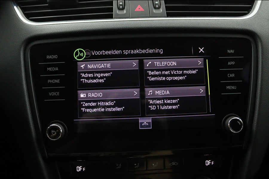 Škoda Octavia Combi 1.5 TSI SPORT*AUTOMAAT*CRUISE*CARPLAY*ECC*HAAK*NAV