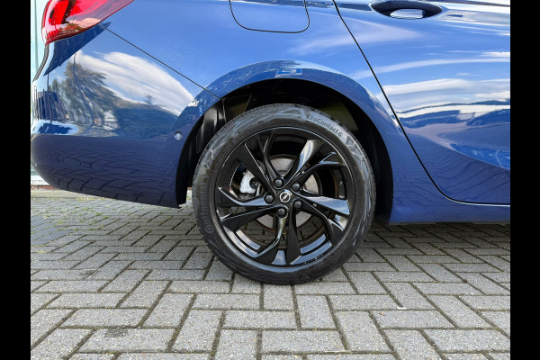 Opel Astra Sports Tourer 1.2 Turbo 145pk Ultimate - Alcantara - Navi - Bose - Org.NL