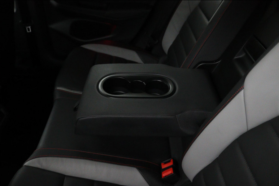 Volkswagen Golf GTI*PANO*LEDER*STOEL VERKOELING*H/K*HAAK*ACC*CAM*