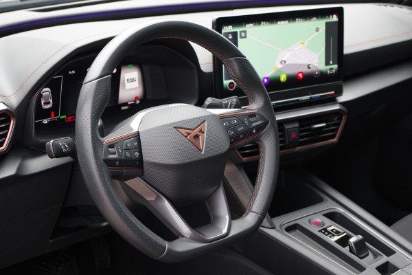 CUPRA Formentor 1.4 e-Hybrid 204 PK BNS, Adap. Cruise Control, Camera, Sfeerverlichting, LED