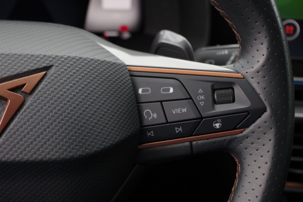 CUPRA Formentor 1.4 e-Hybrid 204 PK BNS, Adap. Cruise Control, Camera, Sfeerverlichting, LED