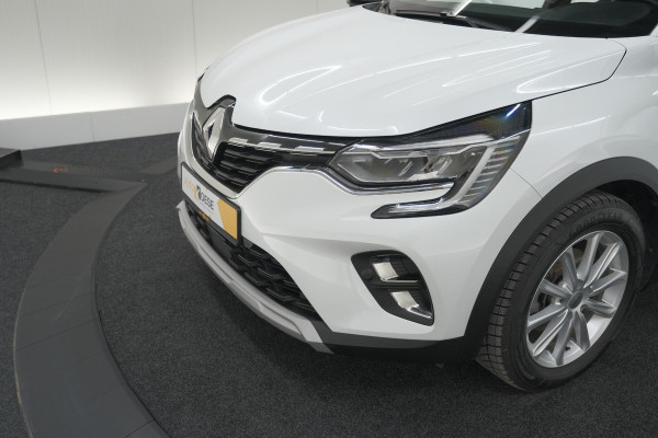 Renault Captur 1.6 E-Tech Plug-in Hybrid 160 Intens | Trekhaak | Camera | Navigatie | Parkeersensoren | Pack Winter