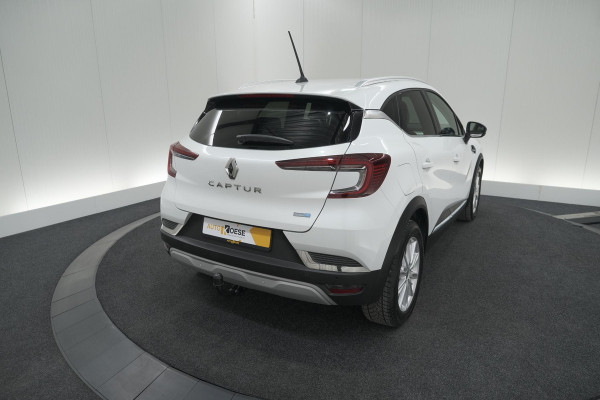 Renault Captur 1.6 E-Tech Plug-in Hybrid 160 Intens | Trekhaak | Camera | Navigatie | Parkeersensoren | Pack Winter
