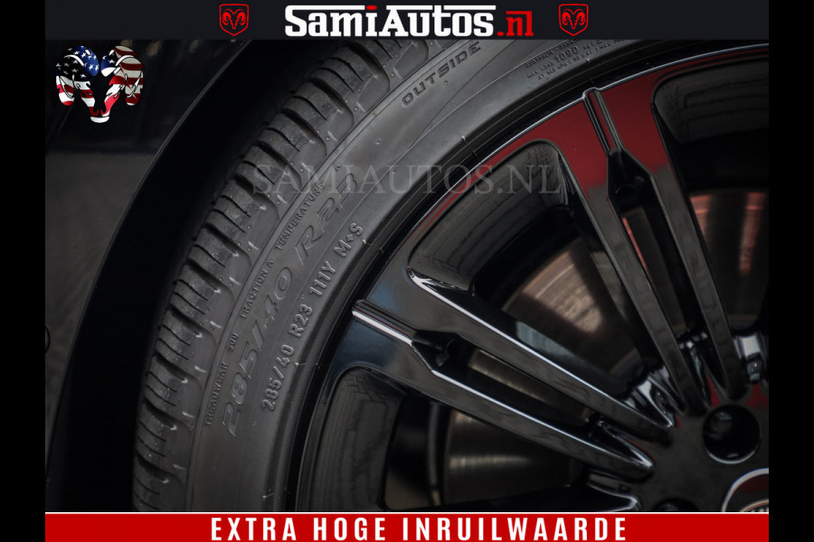 Land Rover Range Rover P550e | NIGHT | GARANTIE TOT 14-03-2029 | HEAD-UP | ACHTERAS BESTURING | SOFT CLOSE | PHEV | 23 INCH VELGEN | PANORAMADAK | STUURVERWARMING | STOEL KOELING | Fabrieksgarantie tot 14-03-2029 – Geniet van gemoedsrust met uitgebreide dekking tot deze datum. GZK-71-D