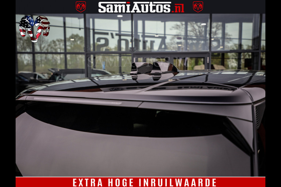 Land Rover Range Rover P550e | NIGHT | GARANTIE TOT 14-03-2029 | HEAD-UP | ACHTERAS BESTURING | SOFT CLOSE | PHEV | 23 INCH VELGEN | PANORAMADAK | STUURVERWARMING | STOEL KOELING | Fabrieksgarantie tot 14-03-2029 – Geniet van gemoedsrust met uitgebreide dekking tot deze datum. GZK-71-D